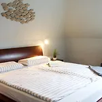 Appartamento Haus-halli-een-whg-suennkieker